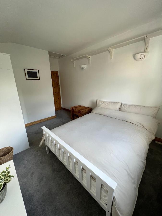 Gazde/Camere de închiriat In Hackney Londra
